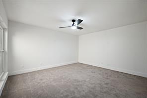 2706 Creek Wood Court - Photo 14