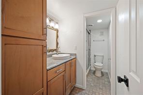 2706 Creek Wood Court - Photo 21