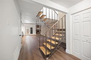 2706 Creek Wood Court - Photo 5