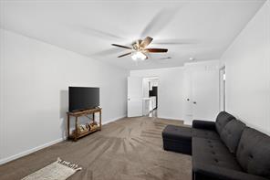 2509 W Oakdale Road - Photo 16
