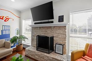 2509 W Oakdale Road - Photo 27