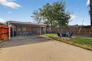 2509 W Oakdale Road - Photo 6