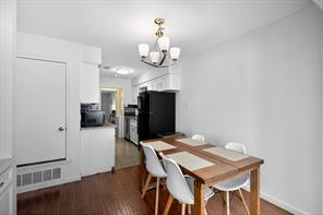 2509 W Oakdale Road - Photo 7