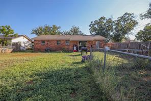 4250 Sherwood Drive - Photo 9