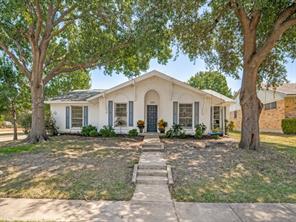 2600 Montclair Lane - Photo 1