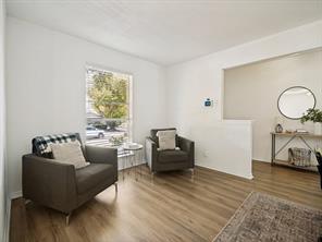 2600 Montclair Lane - Photo 4