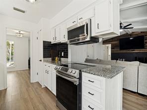 2600 Montclair Lane - Photo 8