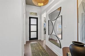 10136 Oakstone Drive - Photo 3