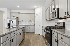 9813 Cherrywood Way - Photo 10