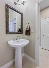 9905 Teakwood Avenue - Photo 13