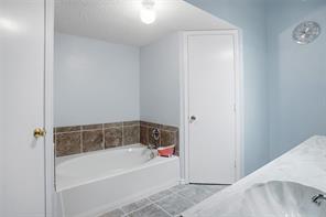 5305 Faireast Court - Photo 19