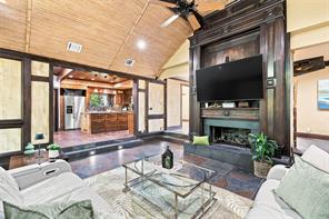 4300 Eaton Circle - Photo 4