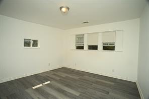 1018 S Austin Avenue - Photo 17