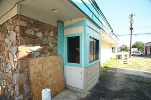 1018 S Austin Avenue - Photo 3