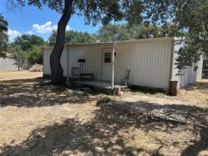 160 County Road 1709 - Photo 1
