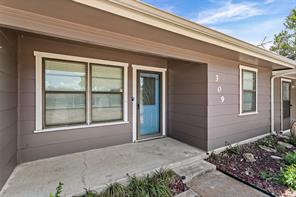 309 Timberline Drive - Photo 1