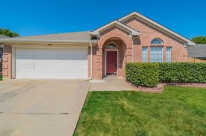 6004 Summerfield - Photo 1
