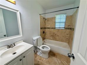 1109 Leyenda Drive - Photo 13