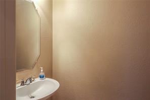 9130 Bottlebrush Lane - Photo 17