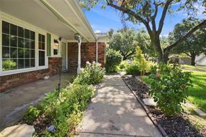 3552 Wosley Drive - Photo 5