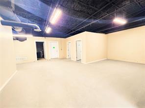 813 HICKORY - Photo 12
