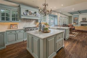 5835 Waggoner Drive - Photo 7