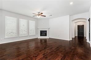 2036 Olivereta Drive - Photo 10