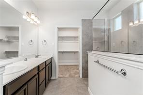 2036 Olivereta Drive - Photo 18