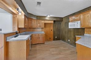 100 Joyner Street - Photo 6