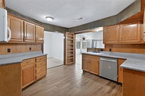 100 Joyner Street - Photo 7