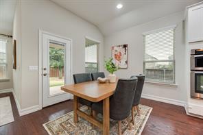 2913 Barnsley Drive - Photo 10