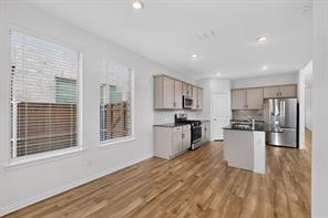1309 Canuela Way - Photo 14