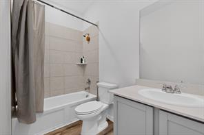 1309 Canuela Way - Photo 30