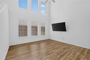 1309 Canuela Way - Photo 9