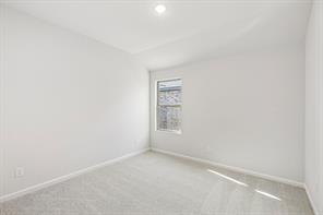 2512 Canadian - Photo 13