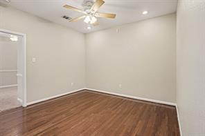 9805 Lacey Lane - Photo 17