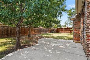 9805 Lacey Lane - Photo 34