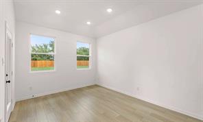 2203 Washington Street - Photo 18