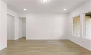 2203 Washington Street - Photo 6