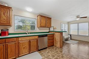 305 Ridgecrest Road - Photo 6