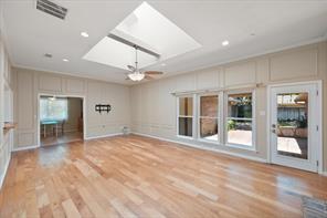 1919 Creek Wood Drive - Photo 12