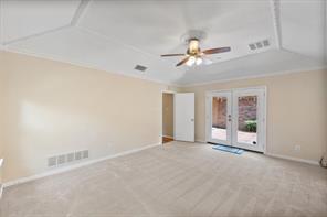 1919 Creek Wood Drive - Photo 20