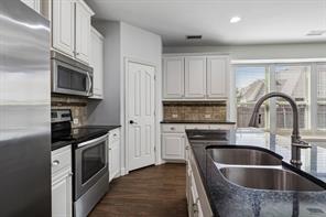 705 Austin Lane - Photo 9