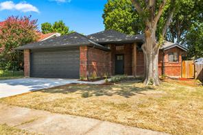 819 Lovingham Drive - Photo 1