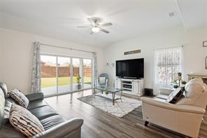2400 Lalun Lane - Photo 9