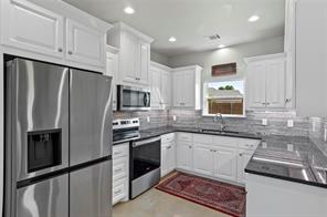 108 Daisy Court - Photo 10