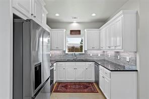 108 Daisy Court - Photo 11