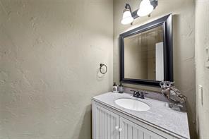 10528 Lago Vista - Photo 12