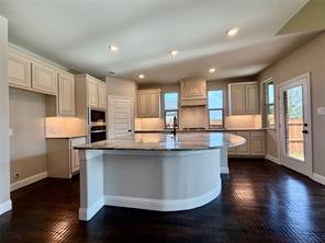 390 Devonshire Drive - Photo 10