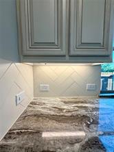 390 Devonshire Drive - Photo 11